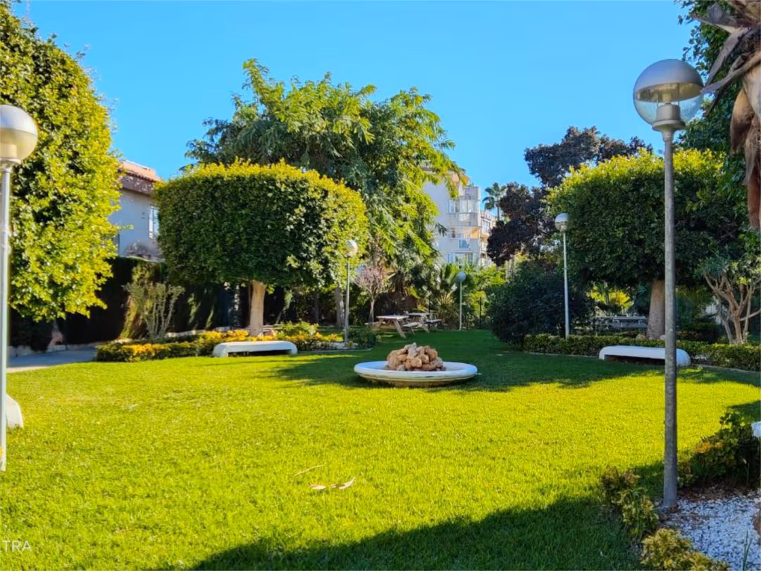 Casa adosada en  Avenida del Locutor Vicente Hipólito 20A - Foto 15