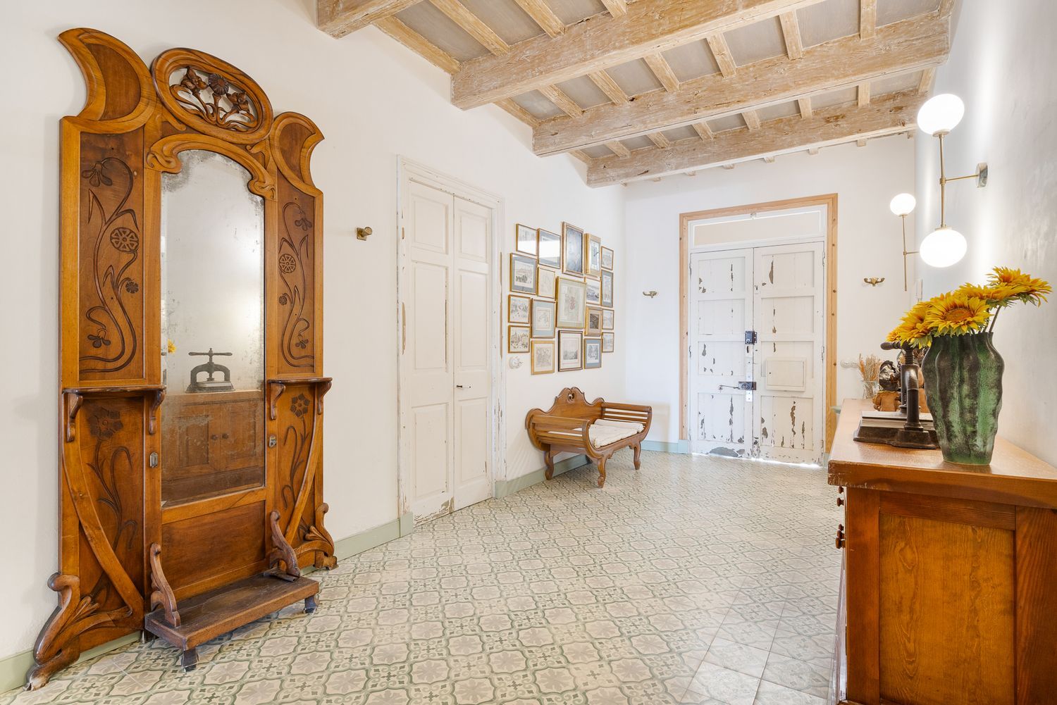 Chalet adosado en Calle d'Isabel II, 66 - Foto 2