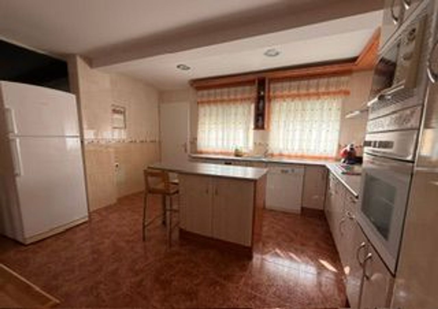 Chalet pareado en Villa del Prado - Foto 8