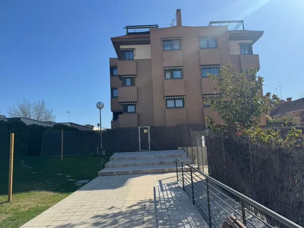 Piso en avenida Isabel de Farnesio, 17 - Foto 2