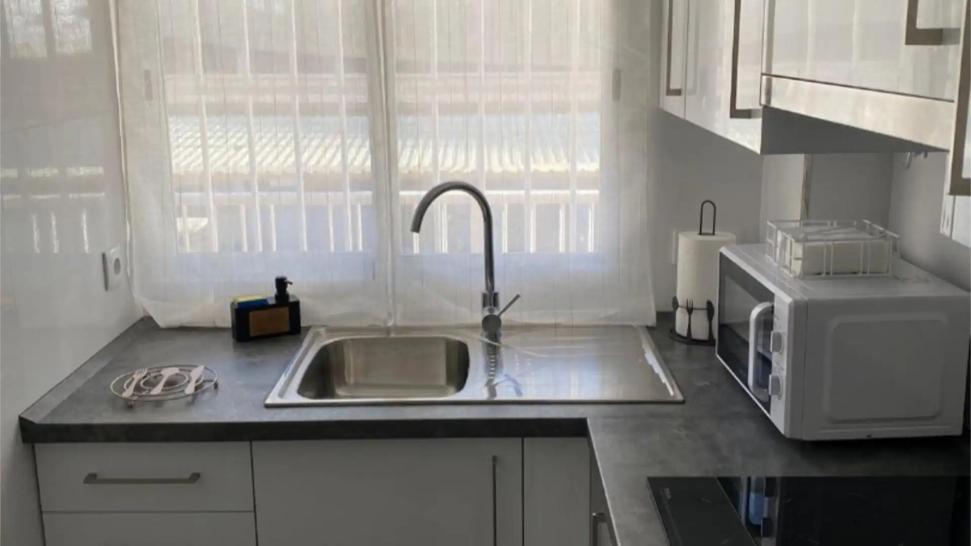 Piso en  Avenida de la Armada Española 18 - Foto 14