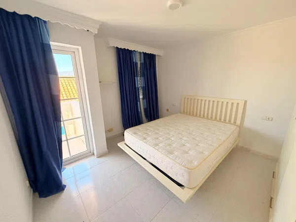 Chalet adosado en avenida de Francia, 14 - Foto 9