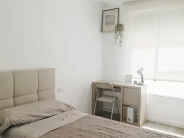 Piso en  Carrer Cronista Miguel Senent Vivó 8 - Foto 8