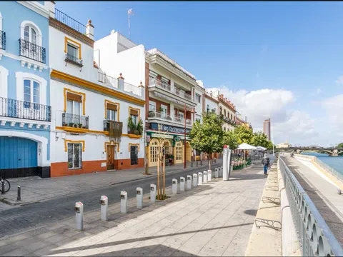 Piso en calle Betis, 35