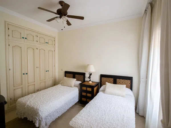 Casa o chalet independiente en Avenida Reina Doña Sofia, 34, Bahía de Marbella - Foto 34