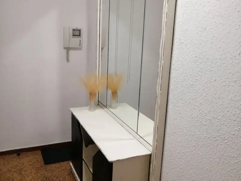 Piso en  Carrer d'Emili Baró 1 - Foto 13