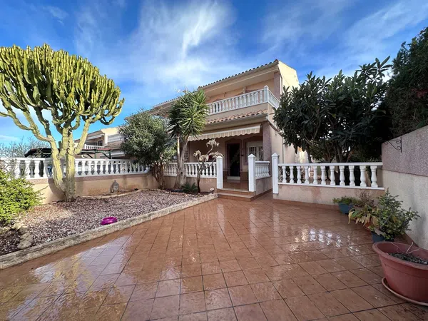 Chalet pareado en Urb. Los Altos, 1, Centro - Muelle Pesquero - Foto 1