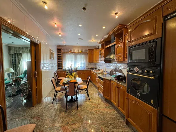 Casa o chalet independiente en Calle Marqués de Ordoño, 61 C. - Foto 1