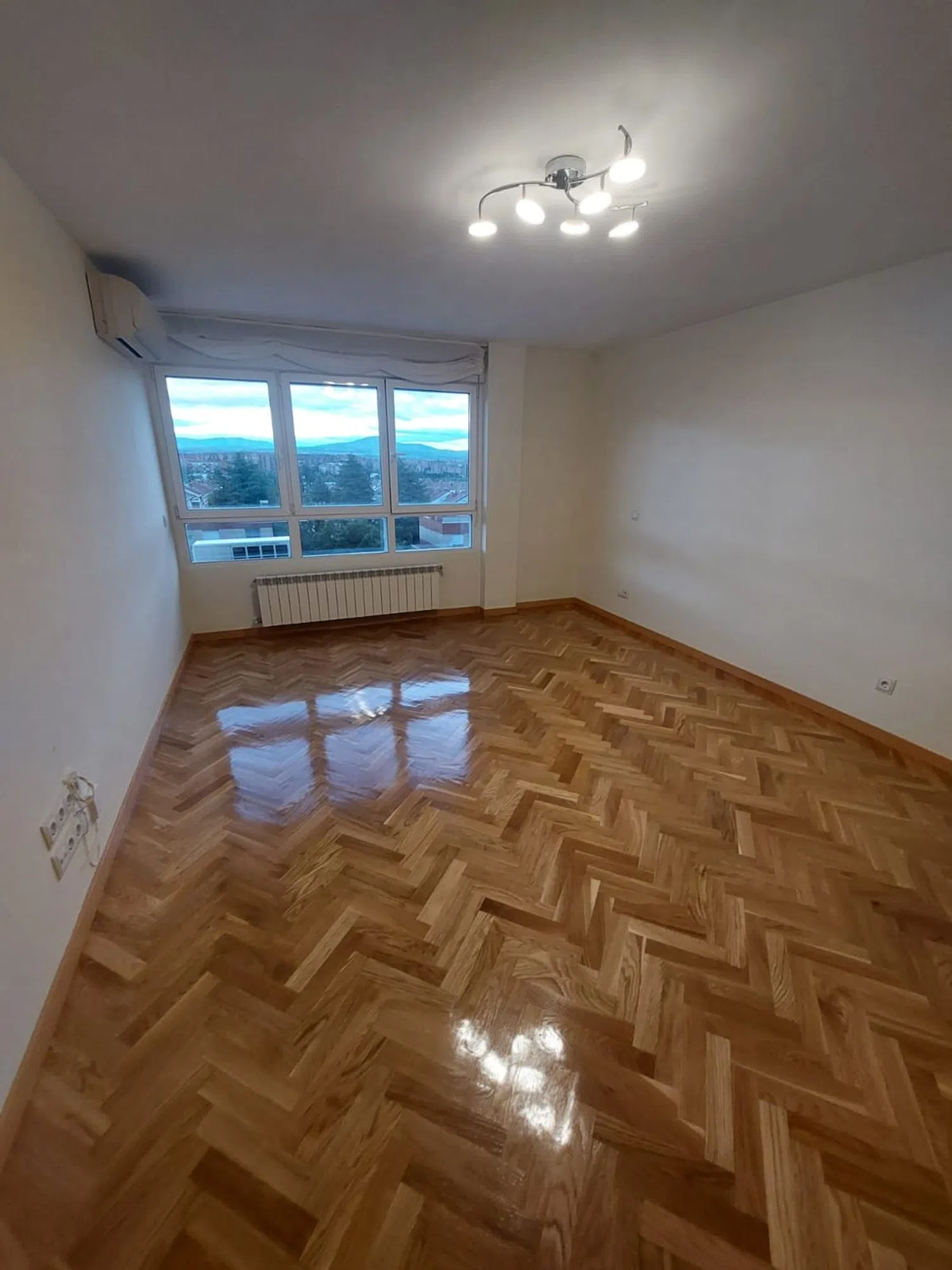 Piso en plaza de la Constitución, 3 - Foto 1