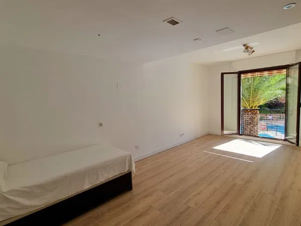 Estudio en calle de Jaime el Conquistador, 13 - Foto 8