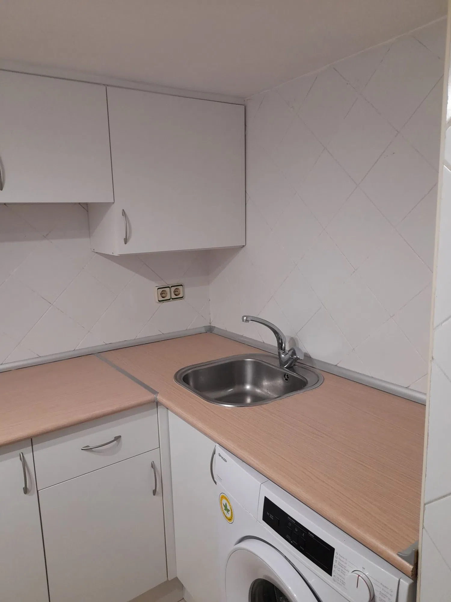 Estudio en calle de Castilla, 11 - Foto 5