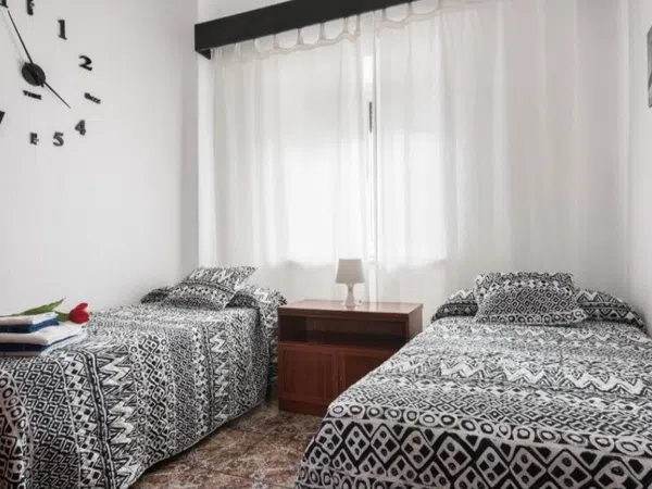 Piso en calle Maestro Navas, 2