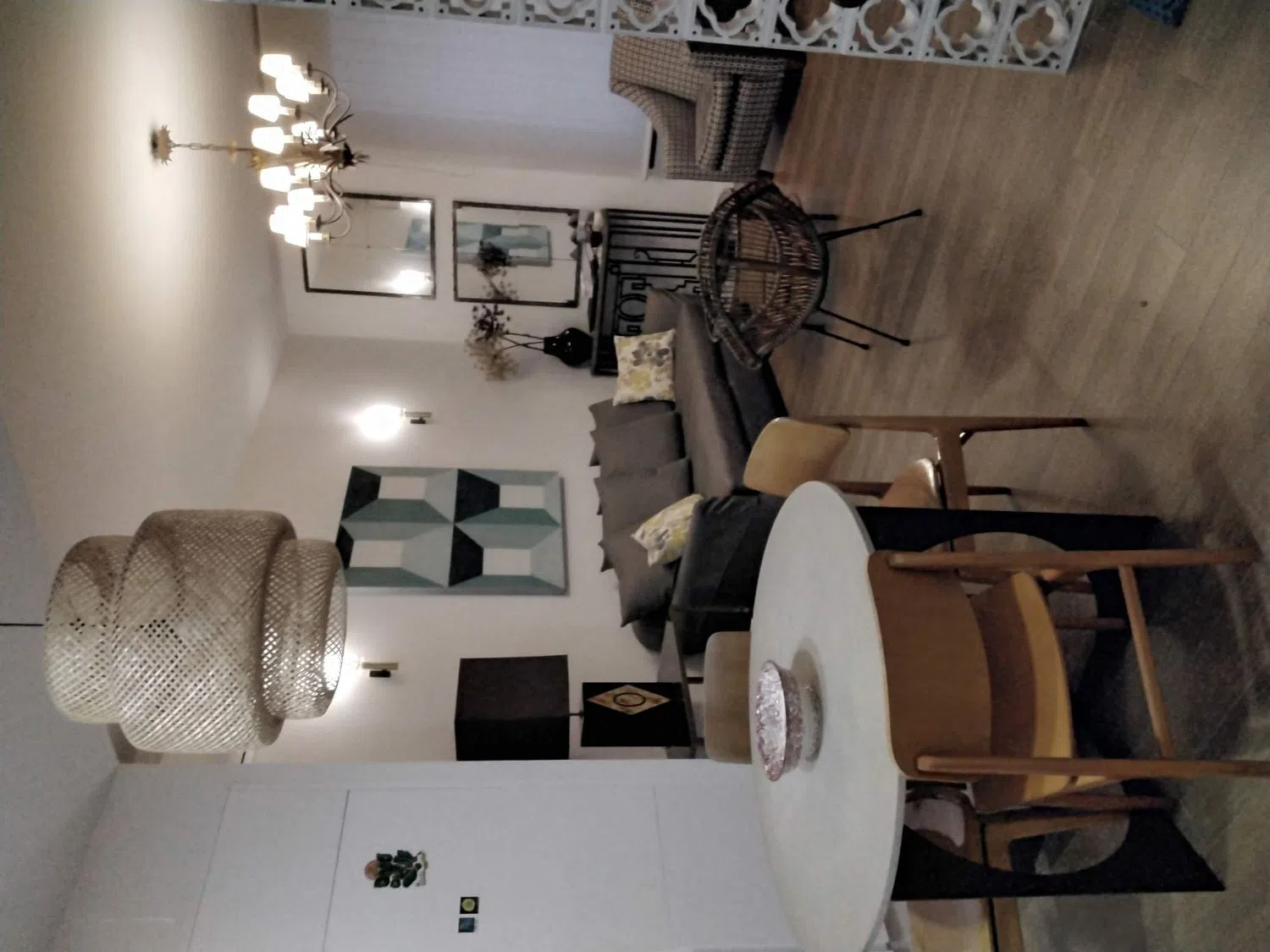 Estudio en calle Teodosio, 70 - Foto 1