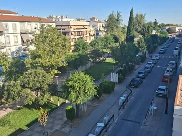 Piso en  Avenida Marcos Redondo 14 - Foto 1