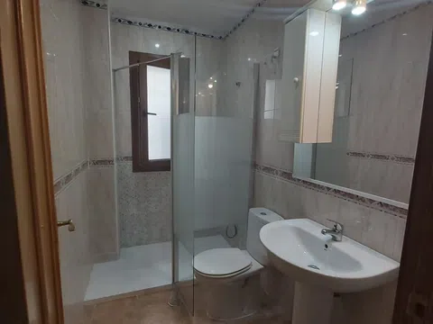 Estudio en cuesta monteros, 11