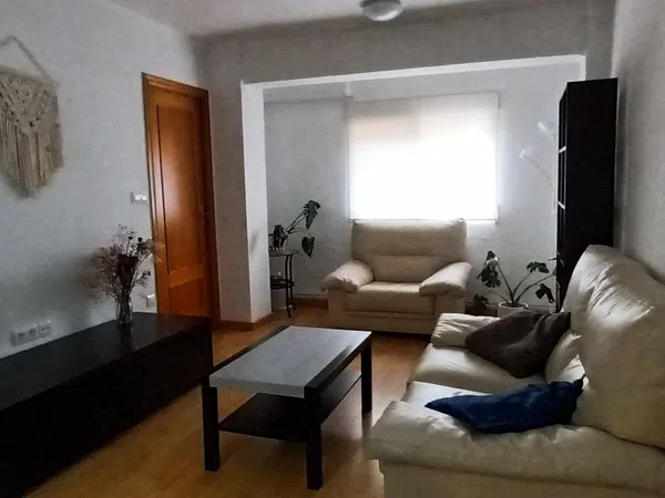 Piso en Barrio Trinitat - Foto 1