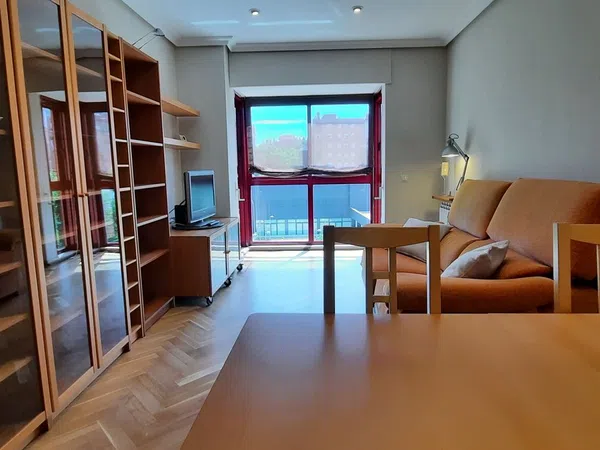 Piso en calle del Corregidor Diego de Valderrábano, 25