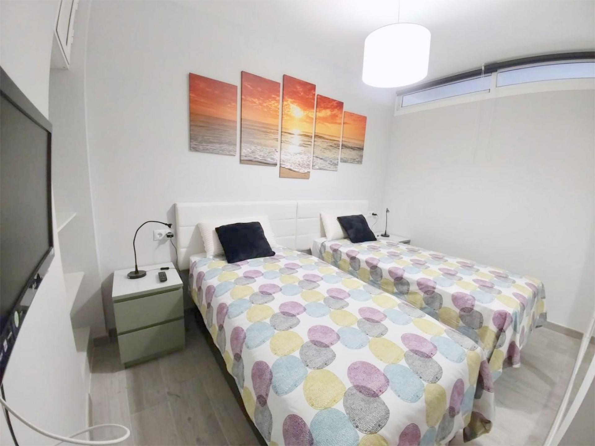 Piso en  Calle Luis Morote 28 - Foto 2