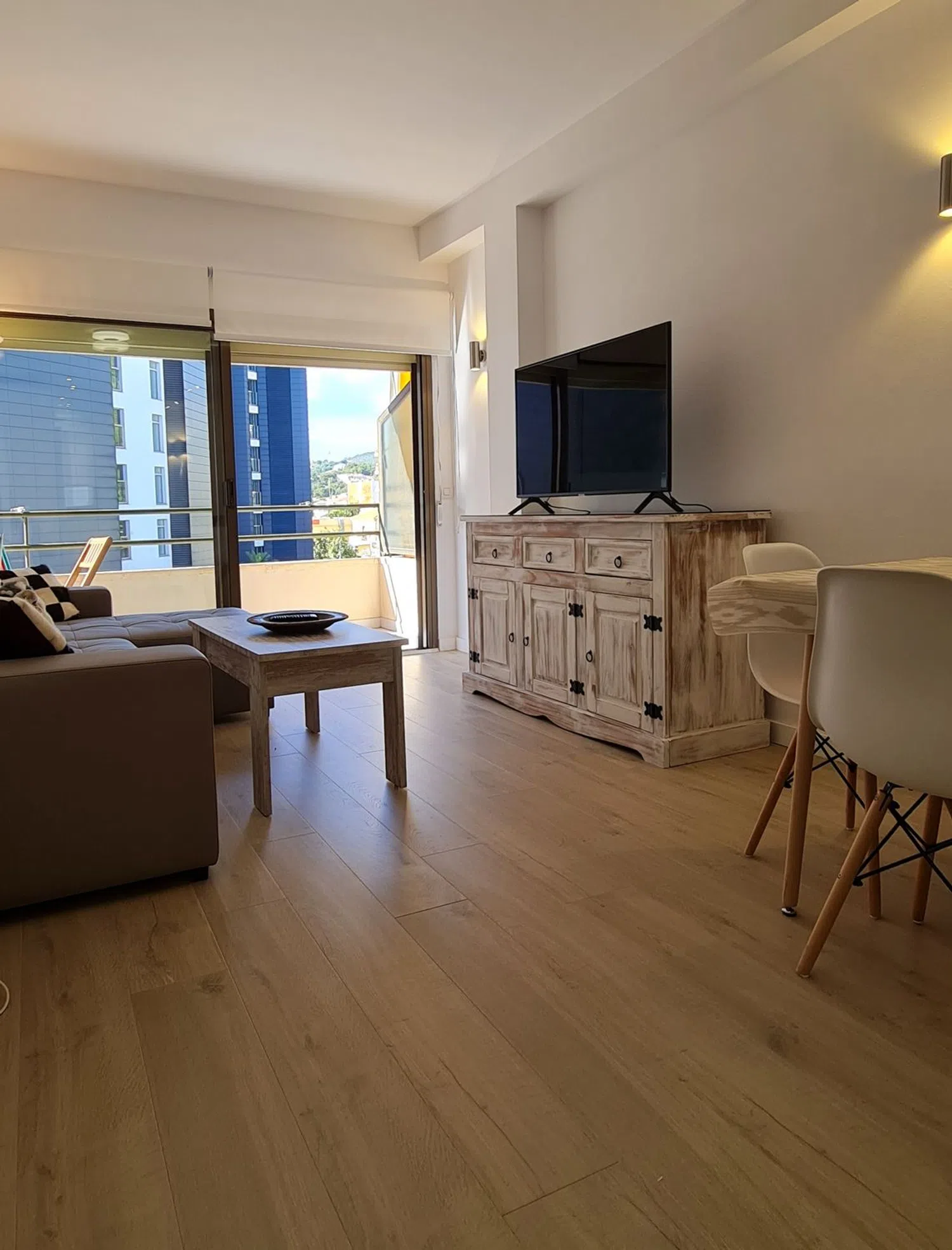 Piso en avenida de Joan Miró, 301