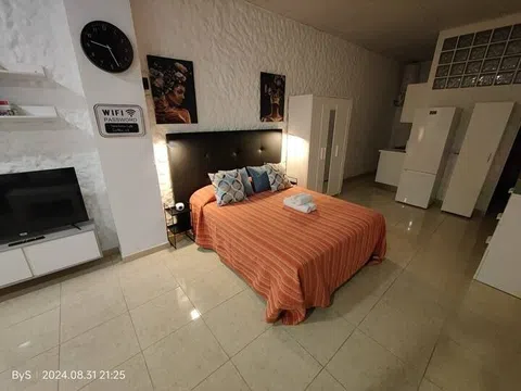 Estudio en calle el Salvador, 63