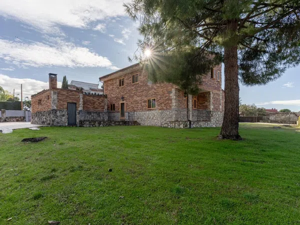 Casa independiente en Soto de Viñuelas - Foto 8