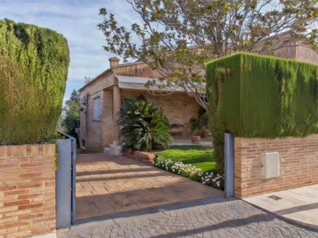 Chalet en  Carrer Pujada de l'Ermita 8 - Foto 2