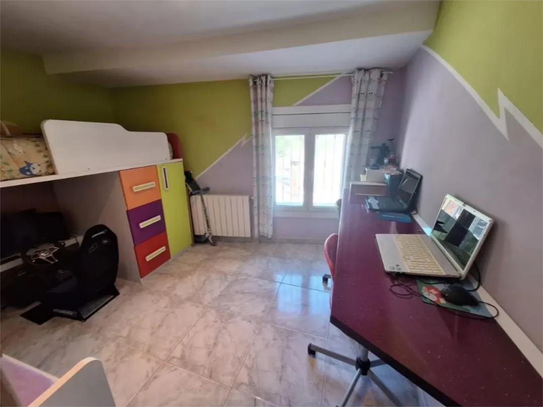 Casa adosada en  Carrer de Còrdova 242 - Foto 16