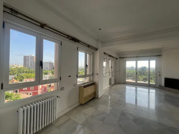 Piso en cavanilles, 8