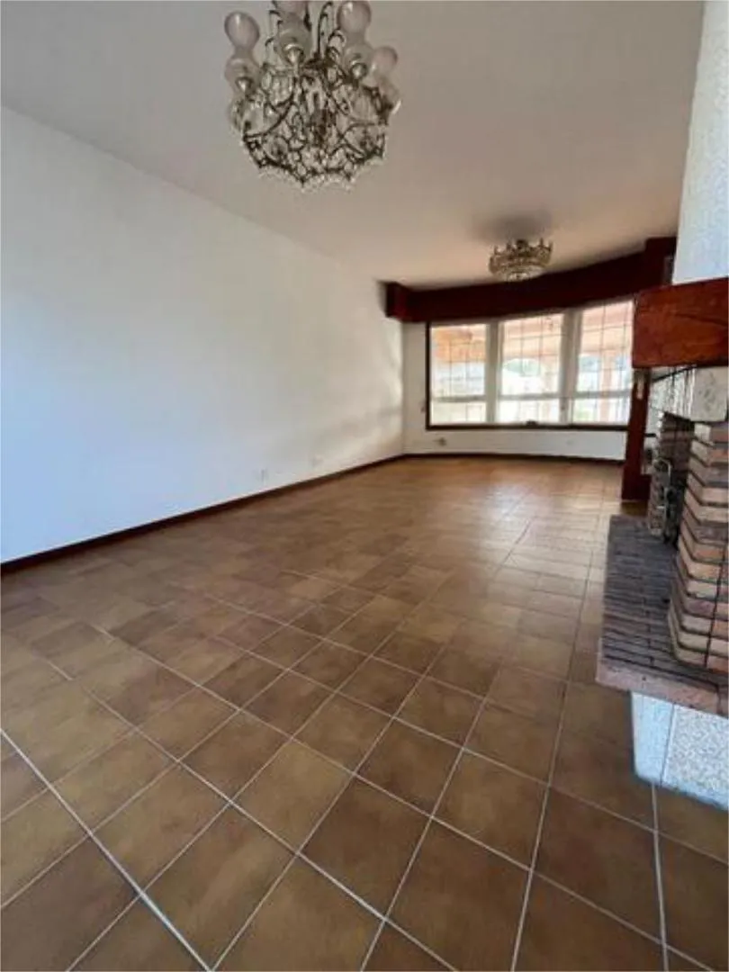 Casa adosada en Santa Cruz Breixo - Foto 3