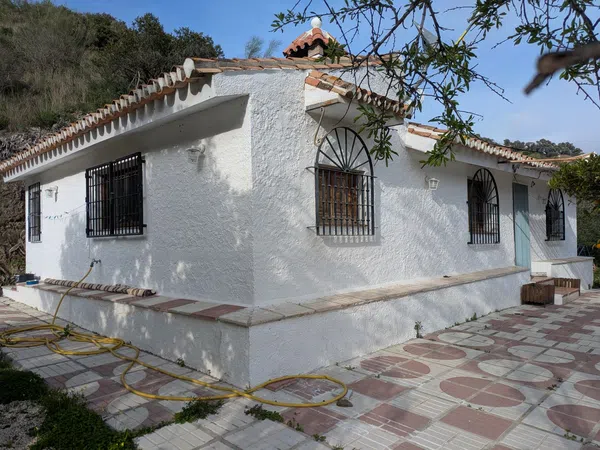 Finca rústica en Montes de Málaga s/n diseminado - Foto 2