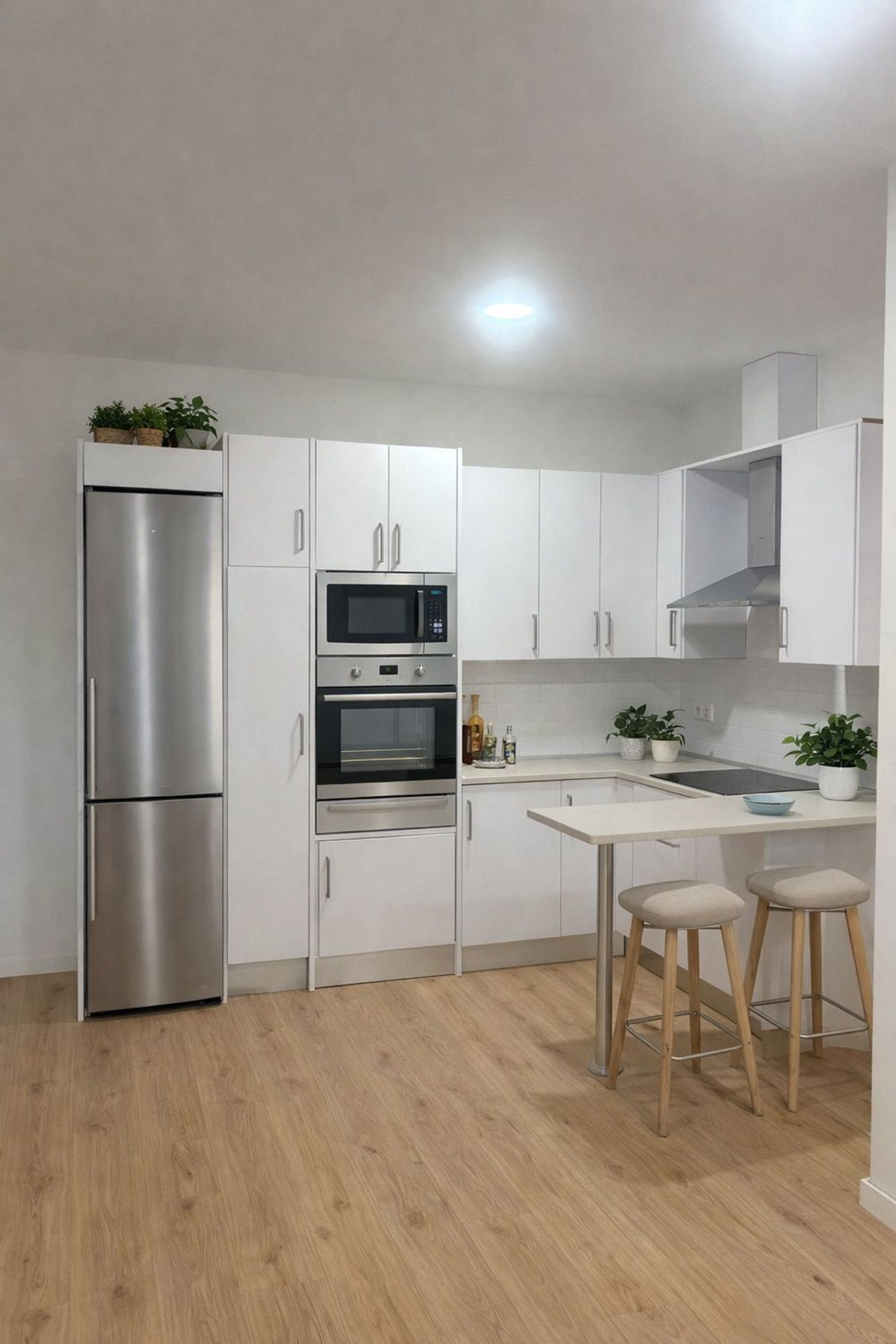 Piso en calle Juan de Cervantes, 1 - Foto 1