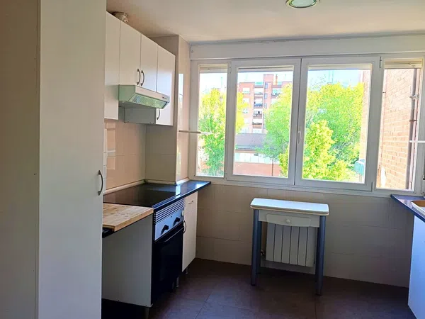 Piso en valdevarnes, 3