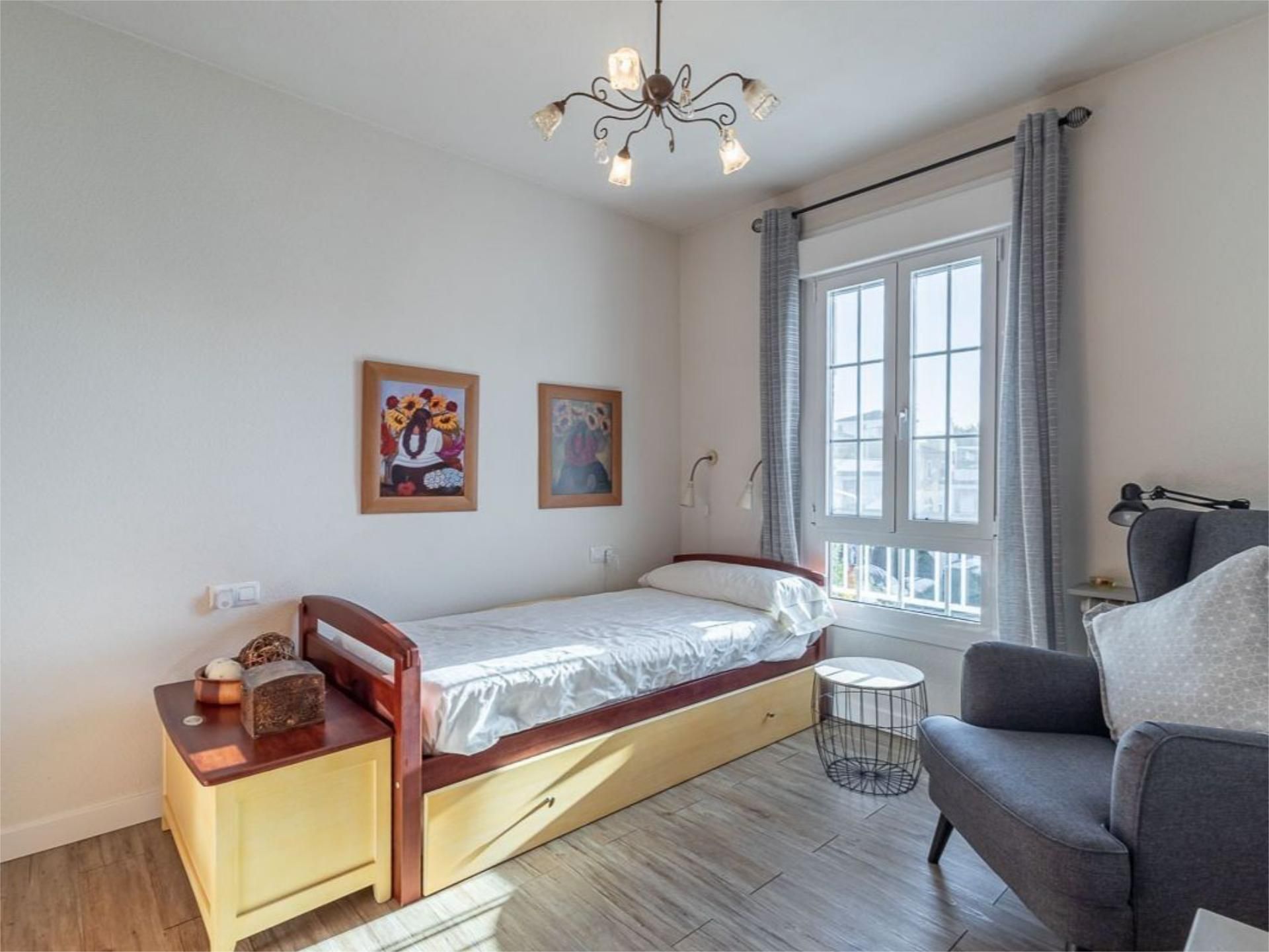 Piso en  Calle Iznájar 68 - Foto 11