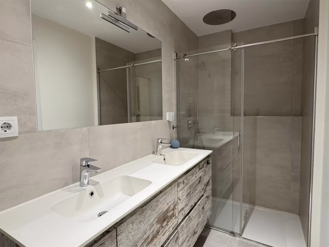 Piso en  Calle de Raimundo Fernández Villaverde 16 - Foto 13