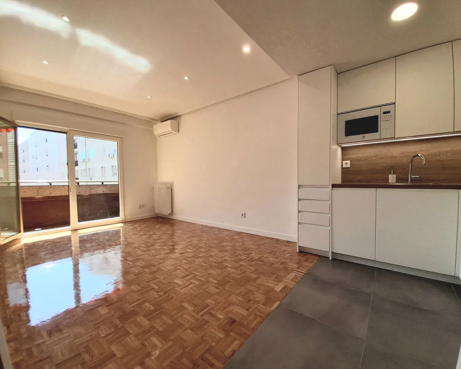 Piso en calle de Dulcinea, 65 - Foto 1