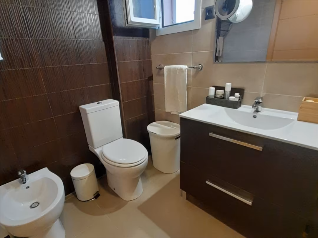 Piso en  Avenida Rocio Jurado 7 - Foto 23