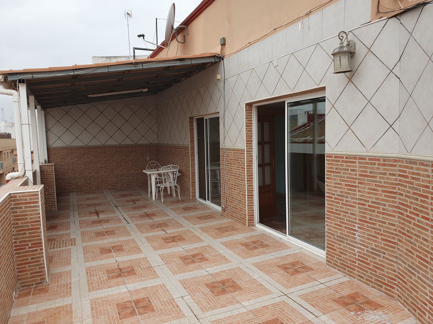 Piso en Tavernes Blanques - Foto 1