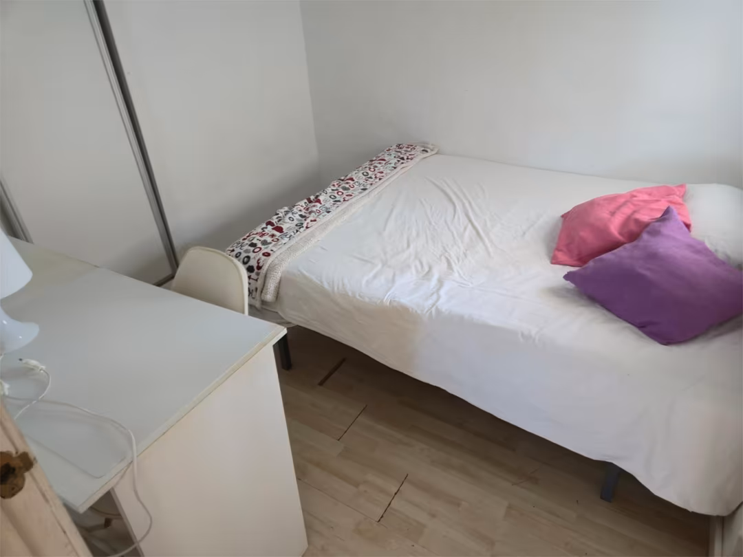 Piso en  Carrer del Pintor Dalmau 8 - Foto 7