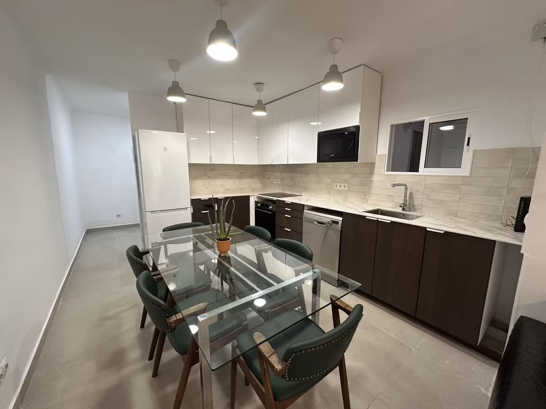 Piso en calle Carrer de València 11 - Foto 6