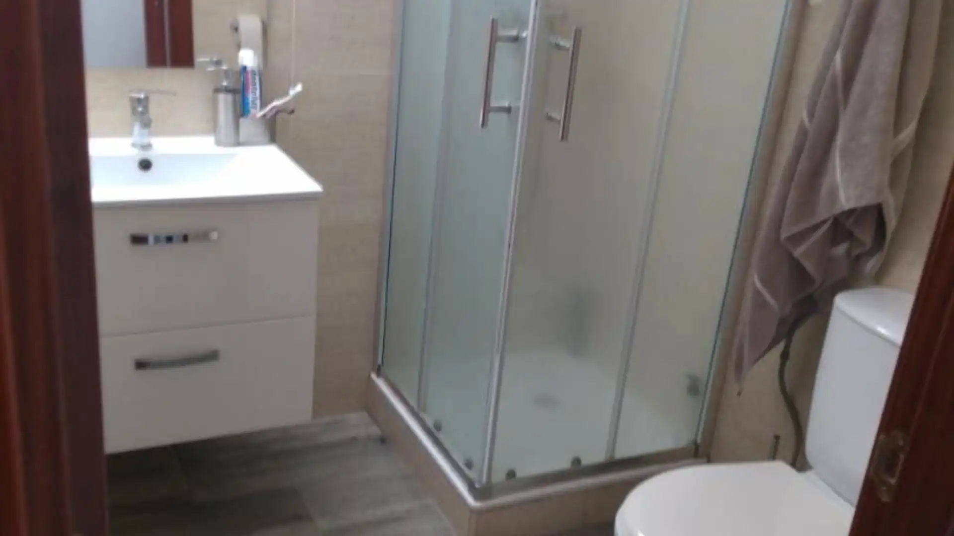 Piso en  Carrer de l'Òmnium Cultural 4 - Foto 30