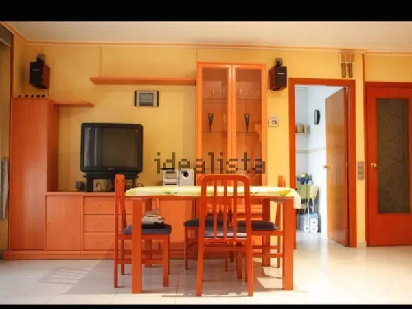 Piso en calle de Marinel·lo Bosch, 111 - Foto 6