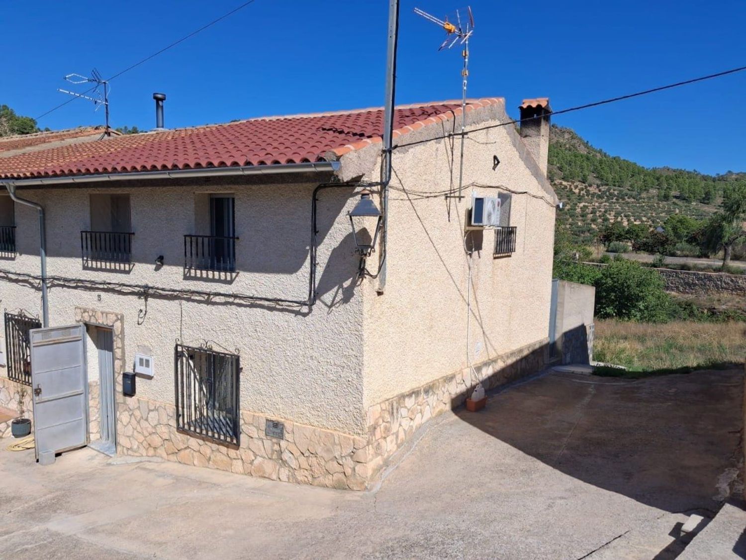 Casa de pueblo en Calle Las Casas s/n - Foto 2