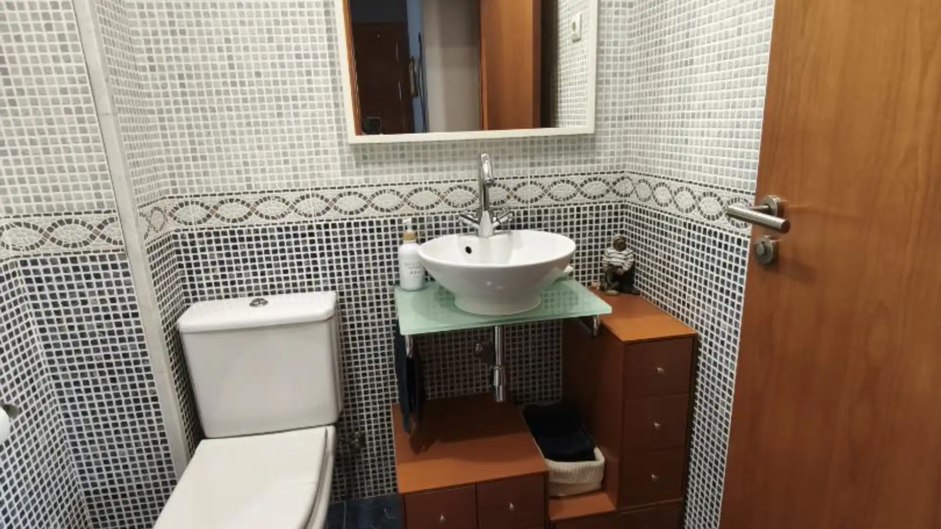 Casa adosada en  Carrer de Rector de Vallfogona 51 - Foto 12