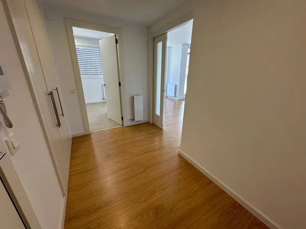 Piso en Calle de Benet Cortada - Foto 3