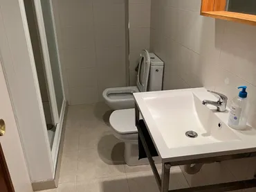 Piso en  Calle Menéndez Pidal 9 - Foto 8