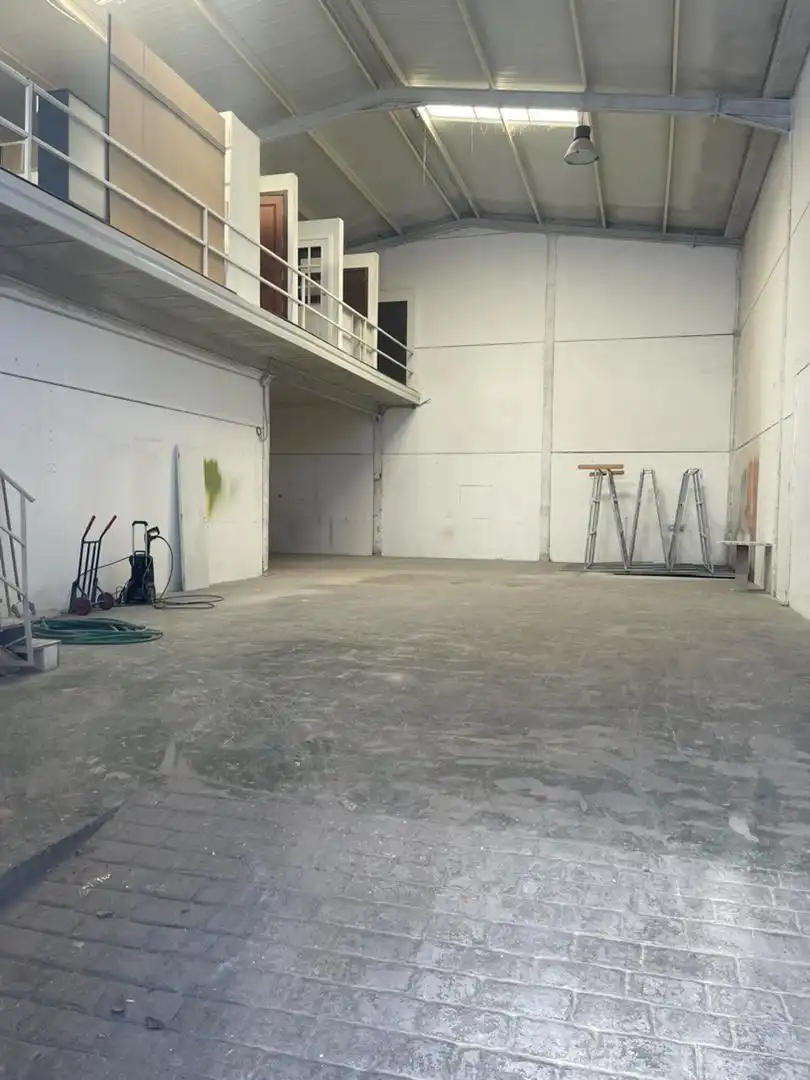 Nave Industrial en  Calle Bahía 6 - Foto 9