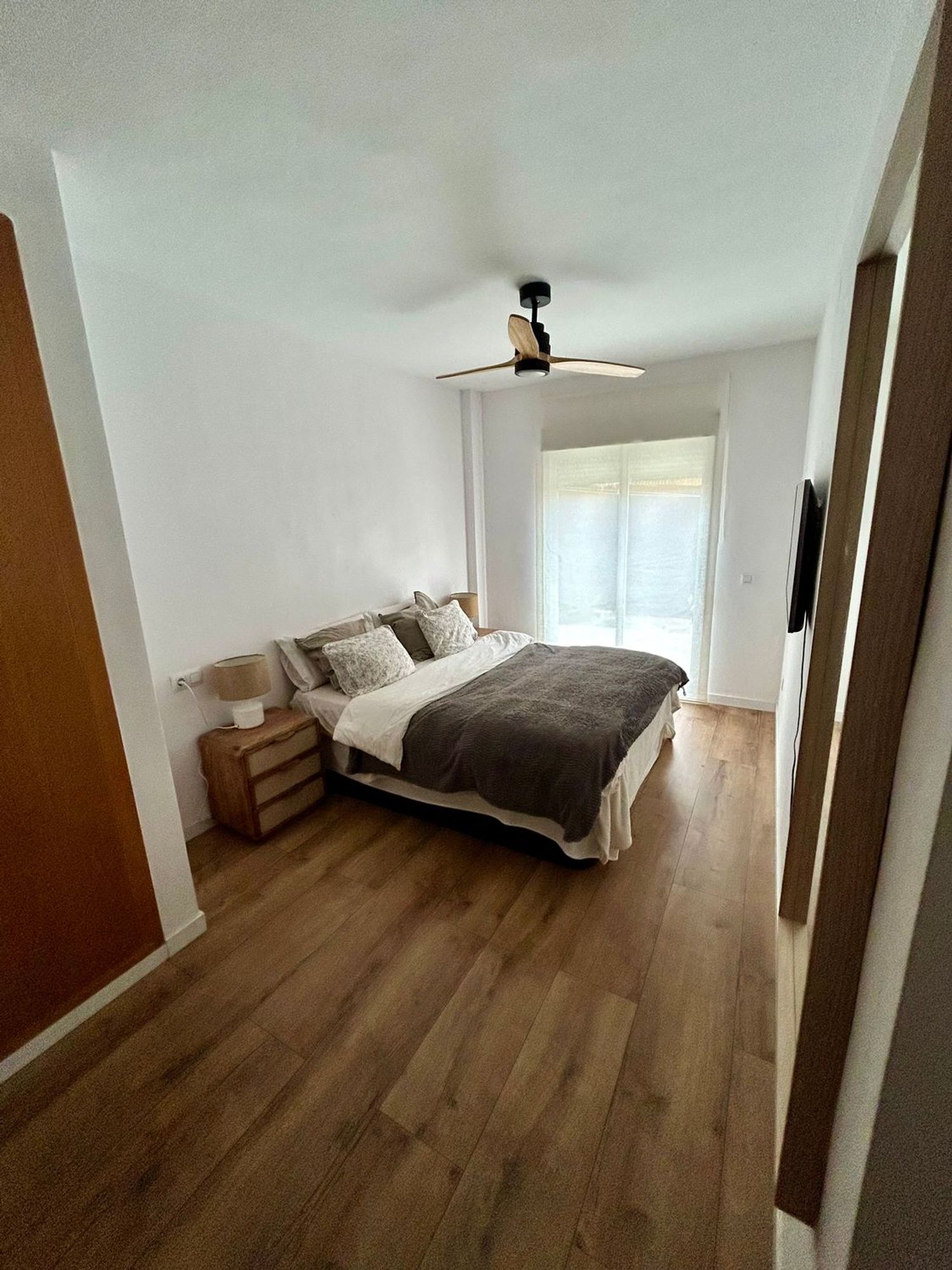 Piso en calle Castillo de Aledo, 47 - Foto 2