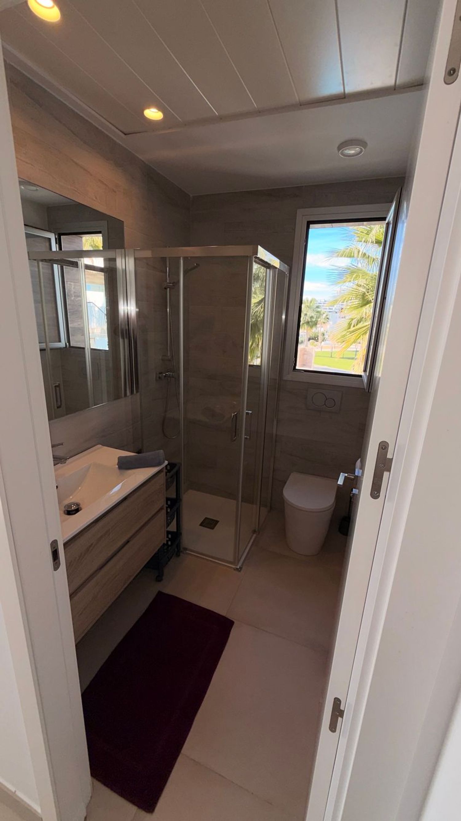 Piso en calle d'Equador, 10 - Foto 4