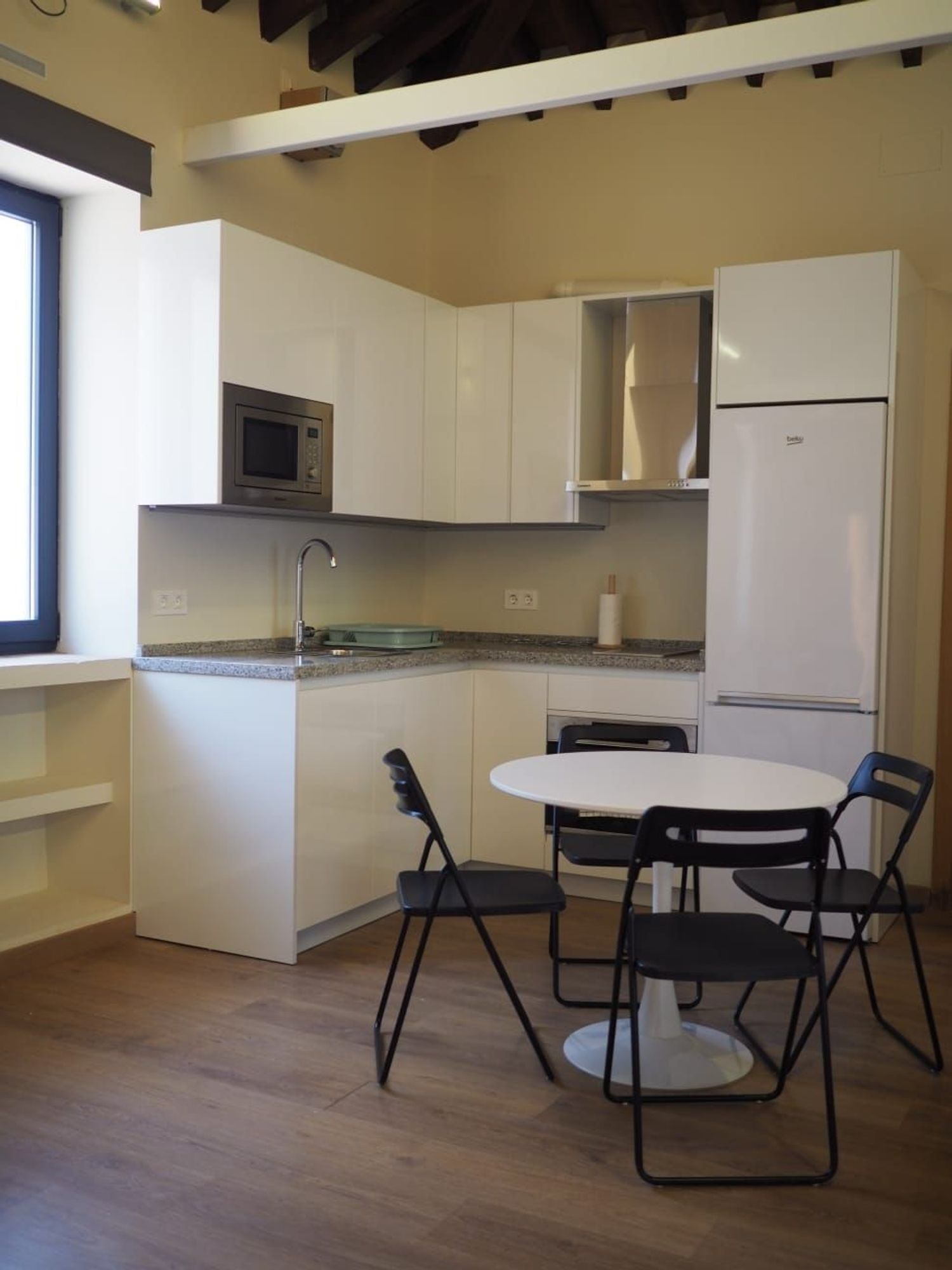 Casa independiente en calle Sierra de los Castillejos, 23 - Foto 4