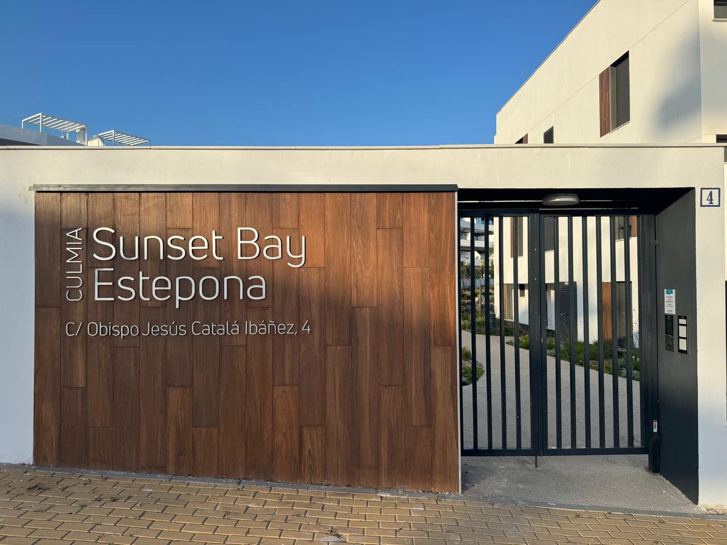 Piso en calle Obispo Jesús Catalá Ibáñez, 4 - Foto 2